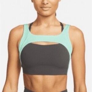 Nike Yoga Indy Sports Bra